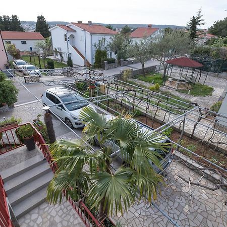 Apartments Lovorik Krk Town Extérieur photo