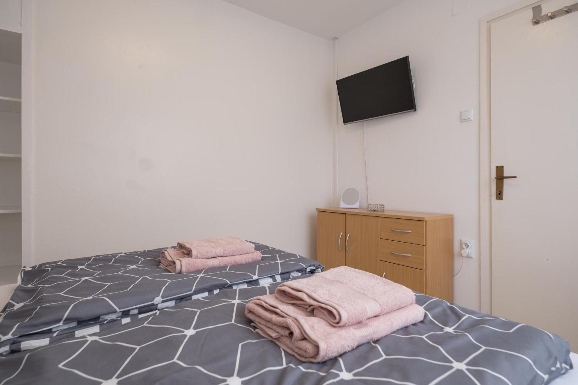 Apartments Lovorik Krk Town Extérieur photo